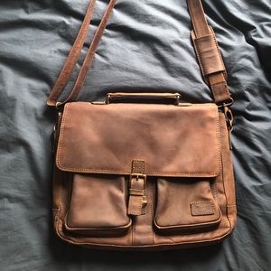 Men's Brown Leather Shoulder Bag with Nickel Clasp